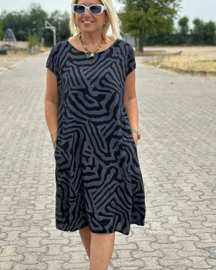 Δέσποινα | Καλοκαιρινό φόρεμα με στρογγυλή λαιμόκοψη και όμορφο σχέδιο