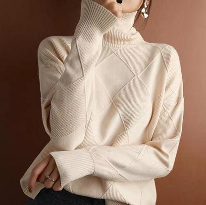 Marina - Elegant, Loose Turtleneck Jumper For Ultimate Comfort