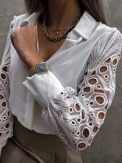 Tali - Stylish And Comfortable Blouse With Lace That's The Ultimate Eye Catcher