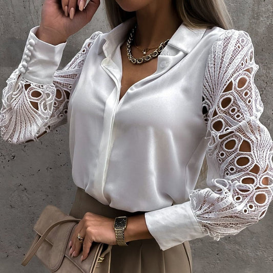 Tali - Stylish And Comfortable Blouse With Lace That's The Ultimate Eye Catcher